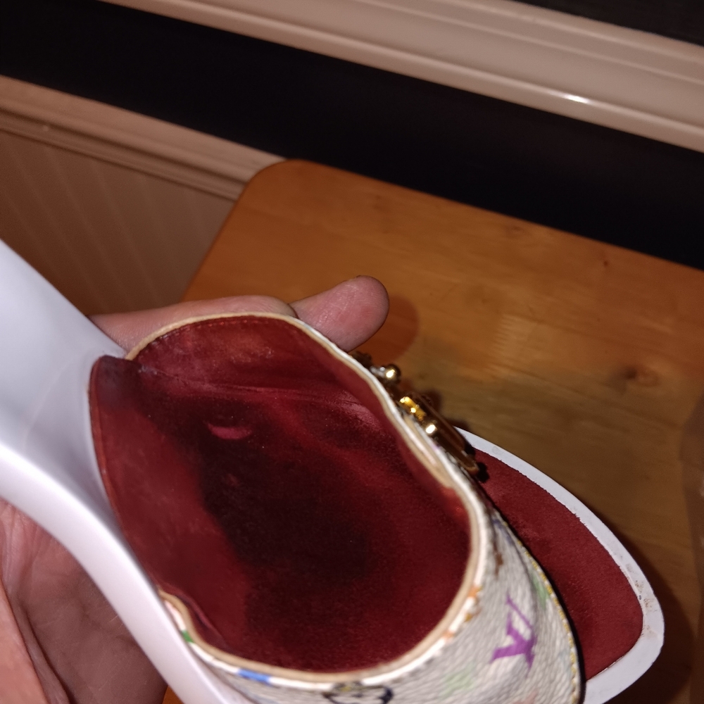 Louis Vuitton Rare Murakami Heels Size 6 - Picture 6 of 6